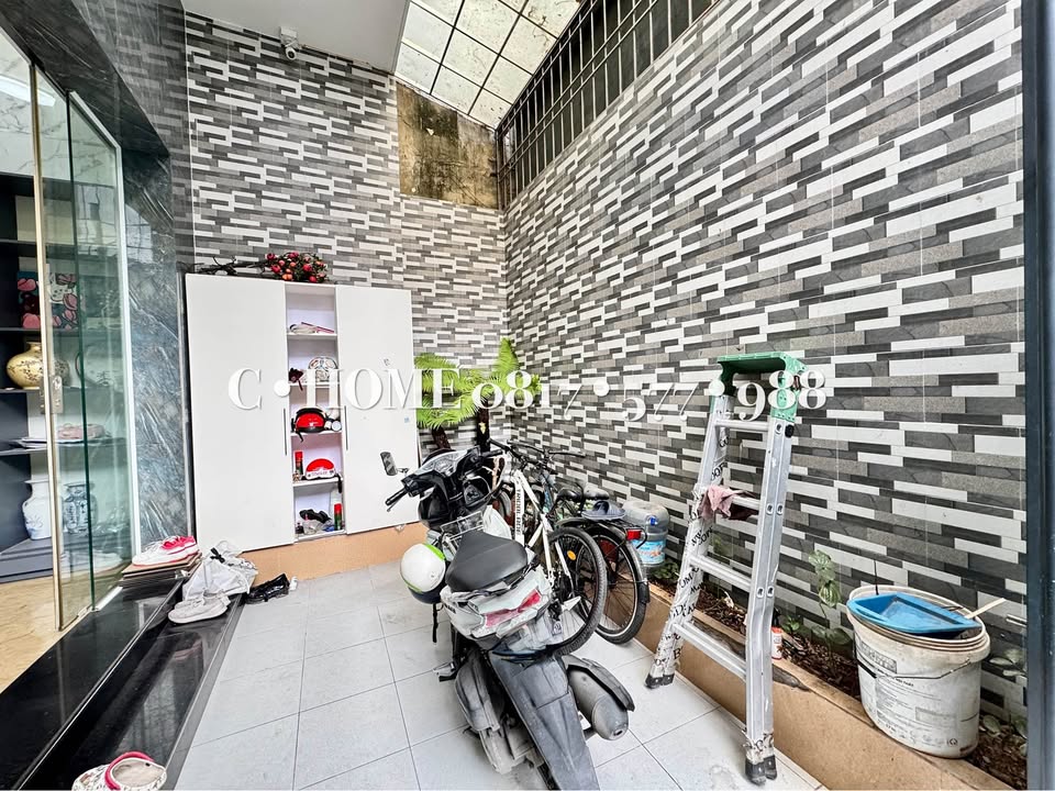 Nhà đẹp Trần Nguyên Hãn 64m² giá 5.29 tỷ - Đón lộc về nhà!