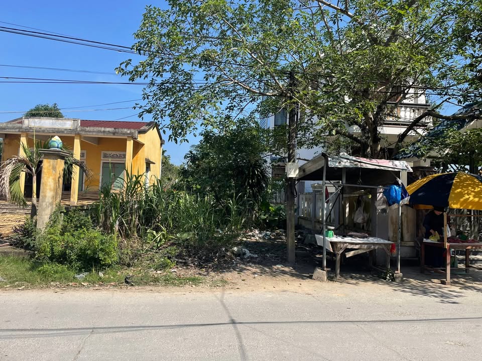 Đất 2 mặt tiền Cẩm Nê, Hòa Tiến 235m² giá chỉ 1.9 tỷ - Cơ hội đầu tư tuyệt vời!