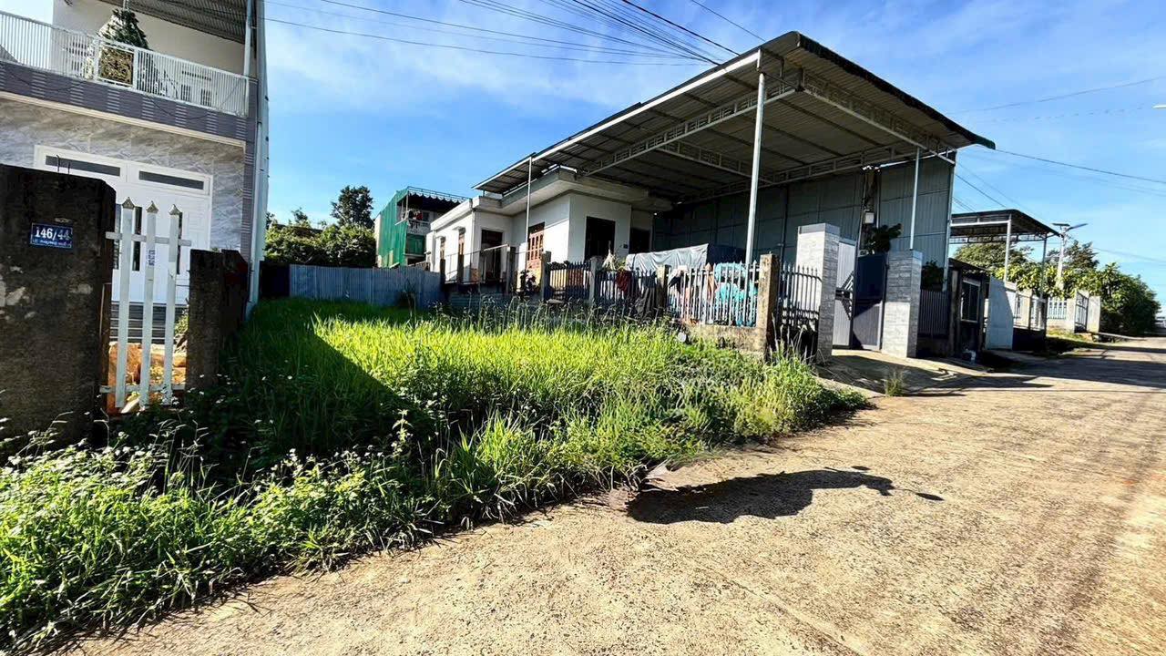 Đất Hẻm 146 Lê Phụng Hiểu, Bảo Lộc 243m² giá 2 tỷ - Cơ hội đầu tư hấp dẫn!