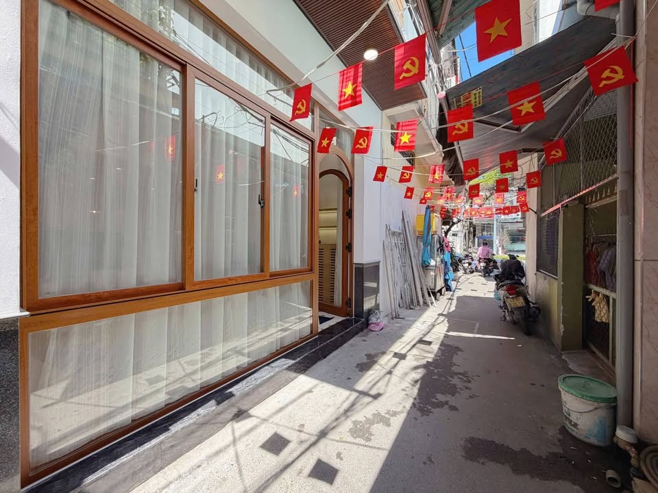 Nhà phố 4 tầng Đà Nẵng 41m² giá 5.85 tỷ - Phong cách Wabi-Sabi bên sông Hàn