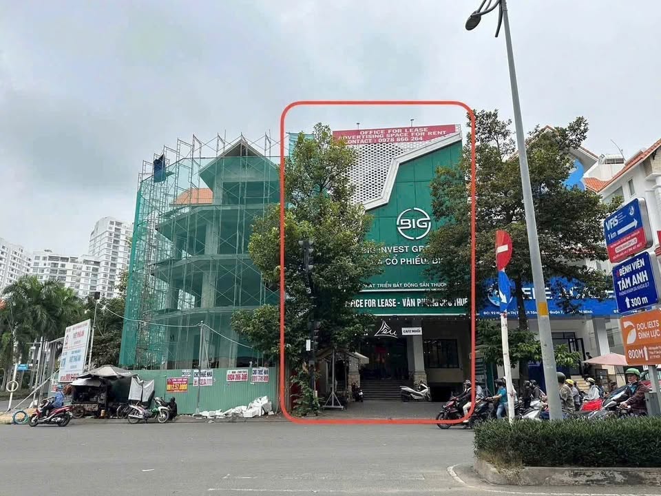 Bán Nhà Mặt Tiền Nguyễn Thị Thập, Quận 7 - Diện tích 200m², Giá 110-119 tỷ - Cơ hội đầu tư hấp dẫn!