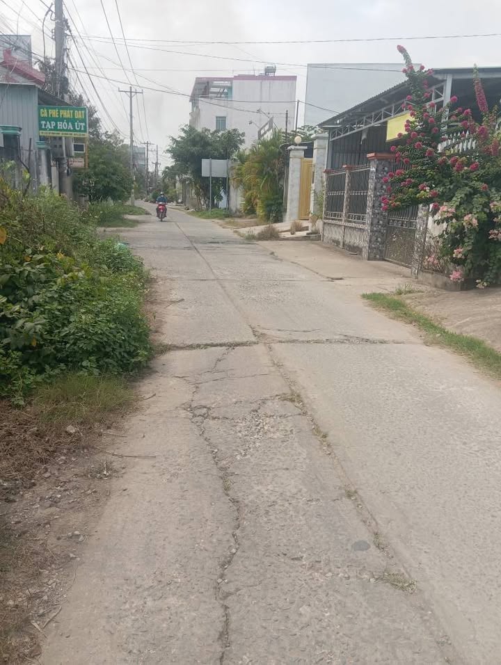 Đất thổ cư mặt tiền Hẻm 141, Phường 3, Tân An, 230m² giá 2.1 tỷ - Pháp lý rõ ràng!