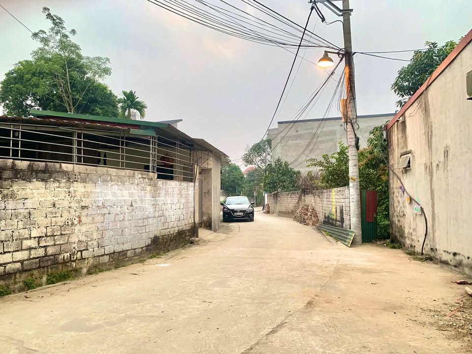 Đất nền phường Sơn Lộc, Sơn Tây - 70m² giá 2 tỷ - Đường ô tô tránh nhau