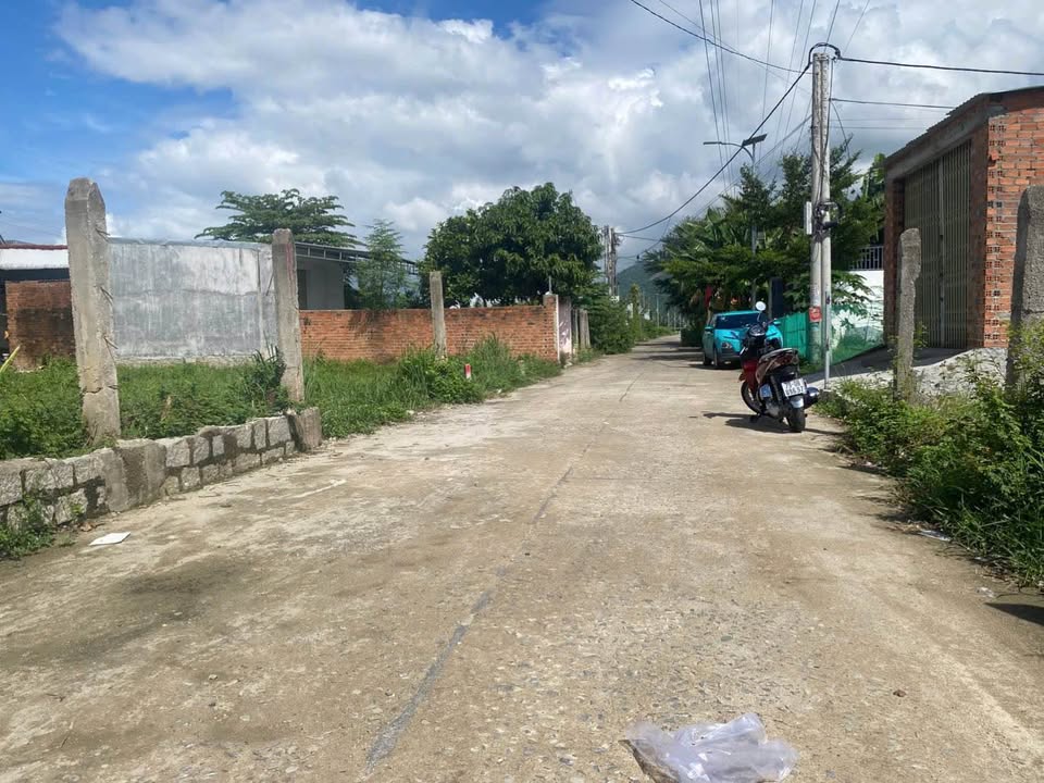 Đất mặt tiền Mẫu 7 Diên Phú 123.6m² giá 1.379 tỷ - Cơ hội đầu tư hiếm có!