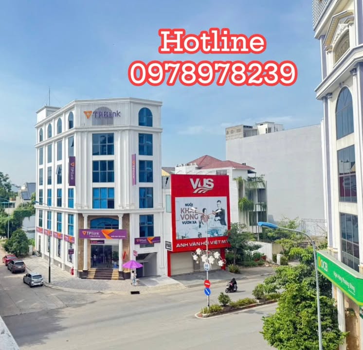 Toà nhà 3 tầng mặt tiền đường Số 9, Dĩ An 250m² giá 35 tỷ - Cơ hội đầu tư hấp dẫn!