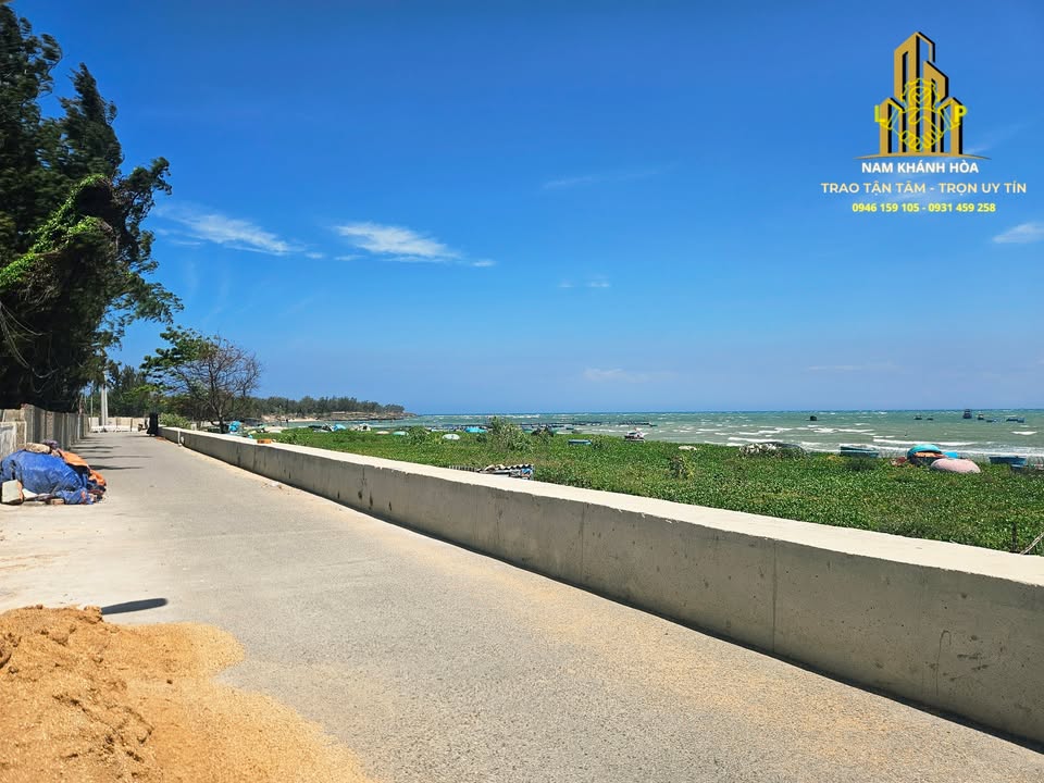 Đất thổ cư view biển Hòn Đỏ - Mỹ Hiệp 305m² giá 5.337 tỷ - Cơ hội đầu tư tuyệt vời!