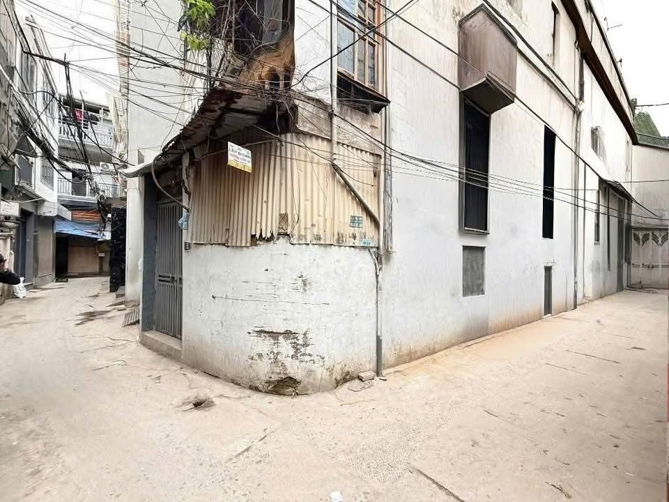 Đất Cổ Nhuế 71m² giá thỏa thuận - Lô góc 2 mặt ngõ, 10 bước ra chợ!