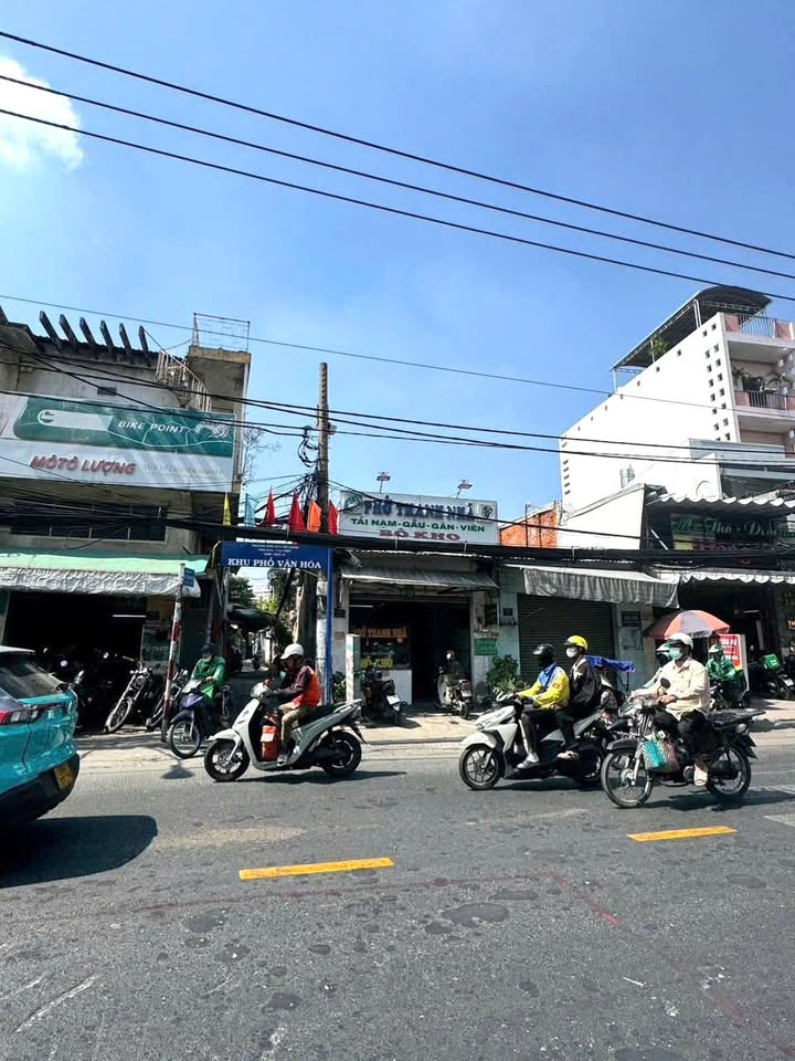 FrontHouse mặt tiền Âu Cơ, P.19, Tân Bình 100m² giá 12.5 tỷ - Kinh doanh sầm uất!