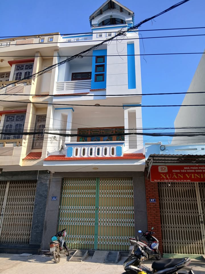 Nhà 4 tầng đường Phan Đăng Lưu, 83m² giá 5 tỷ - Full nội thất, gần biển!