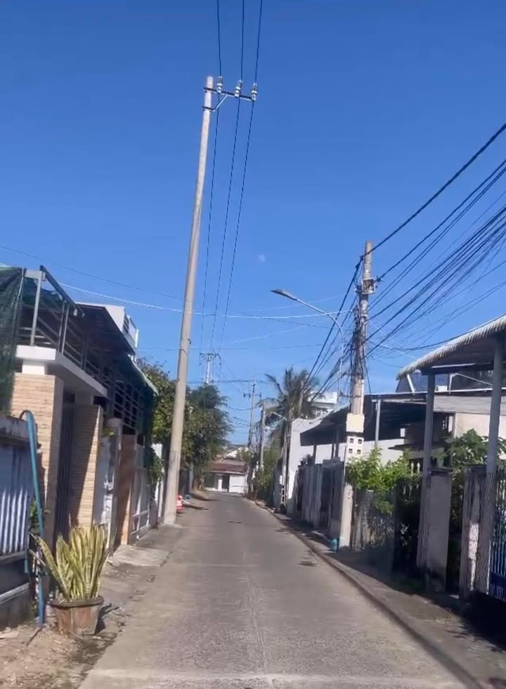 Đất mặt tiền Nguyễn Văn Trỗi, Tuy Hoà 134m² giá 1.65 tỷ - Cơ hội đầu tư tuyệt vời!