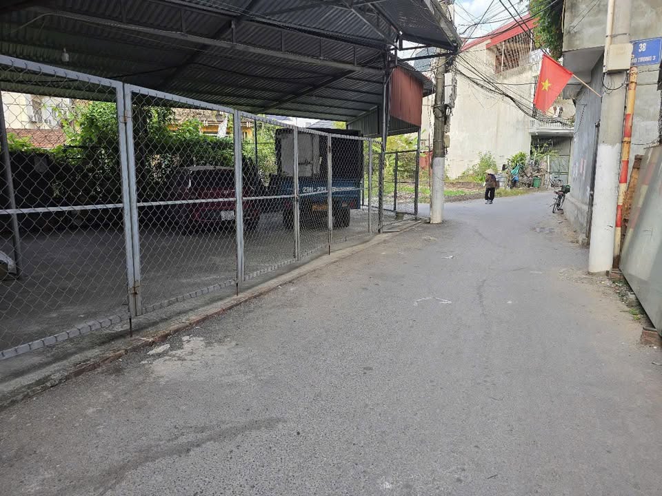 Nhà riêng Hoài Đức 40m² giá 4 tỷ - Gần bệnh viện và chợ