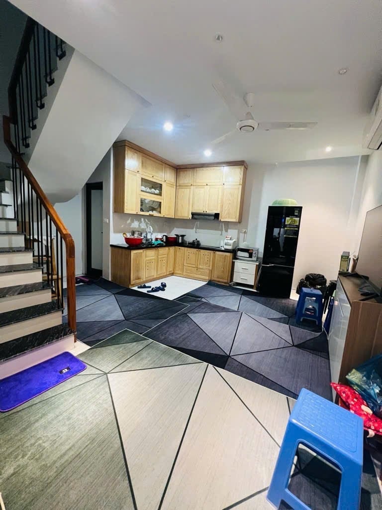 Bán nhà mới Đống Đa 45.2m² giá 7.6 tỷ - Đất nở hậu đẹp