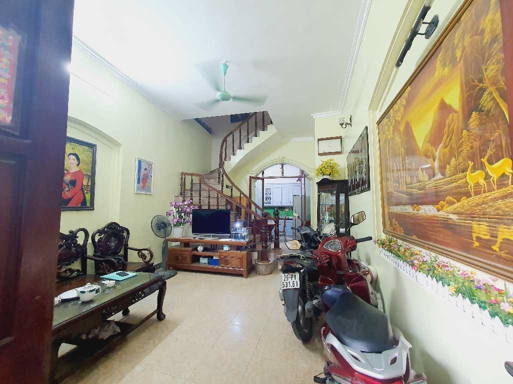 Bán nhà Xuân Đỉnh 30m² 9.7 tỷ - Thiết kế hợp lý, gần công viên Hòa Bình!