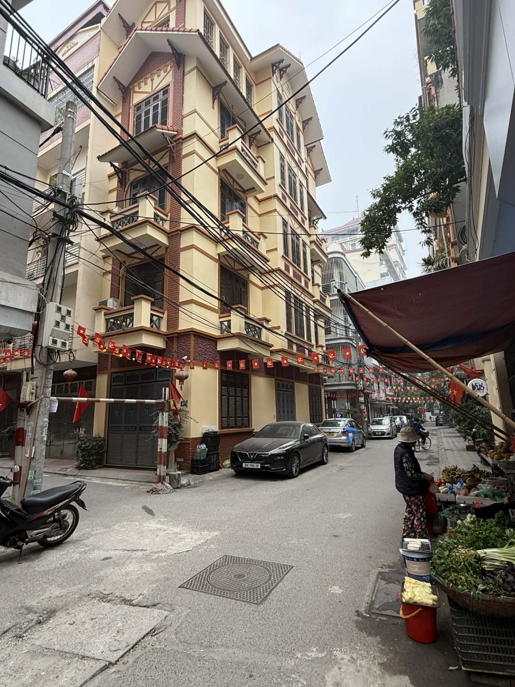 Nhà phố Võng Thị, Quận Tây Hồ 75m² giá 34 tỷ - Địa điểm kinh doanh lý tưởng!