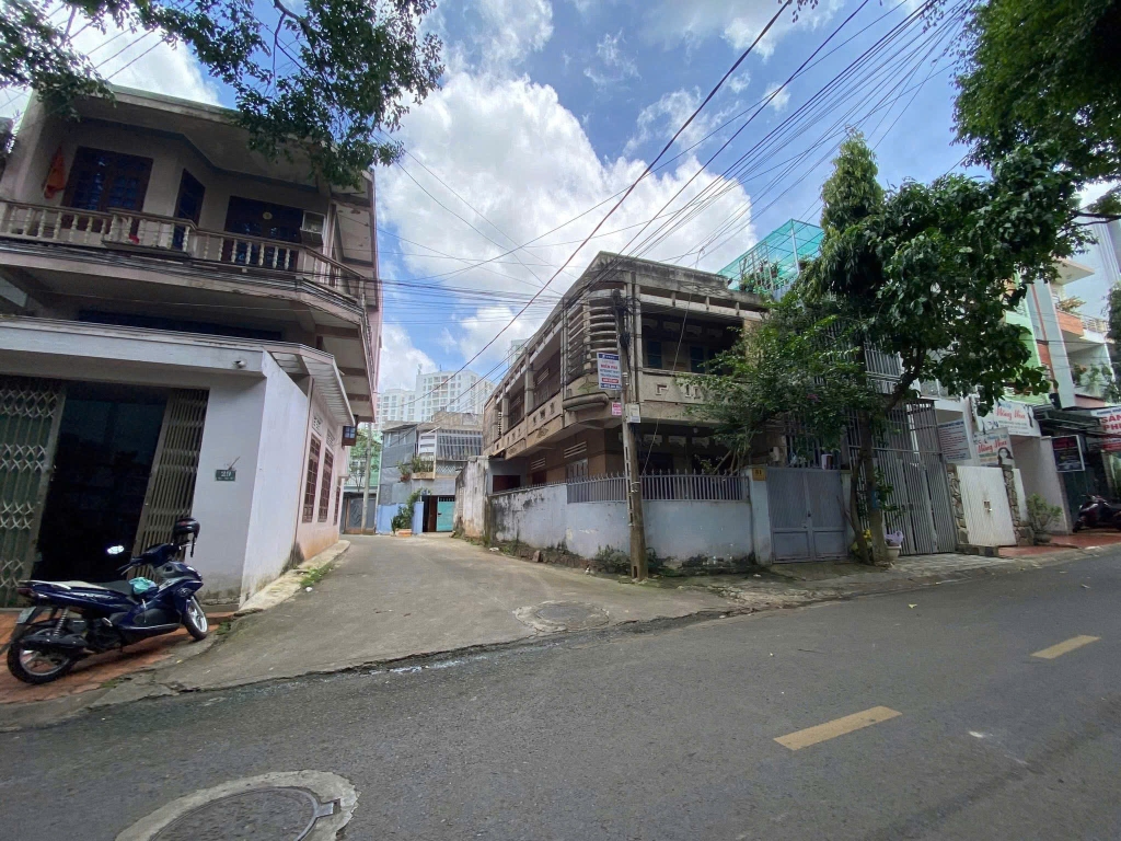 Đất góc 3 mặt tiền Ngô Tất Tố, phường Tự An, 71.9m² giá 7.5 tỷ - Cơ hội đầu tư hiếm có!