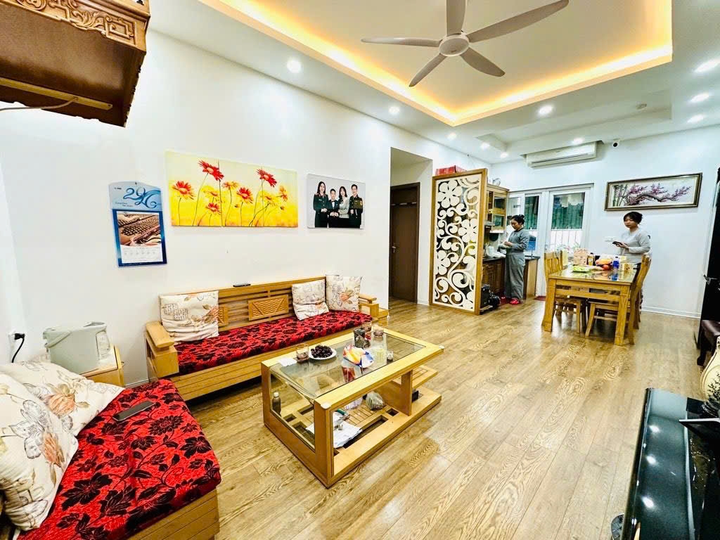 Căn hộ 3 ngủ 78m² tại Ngọc Thụy, Long Biên - Sổ đỏ chính chủ, giá tốt nhất khu vực!