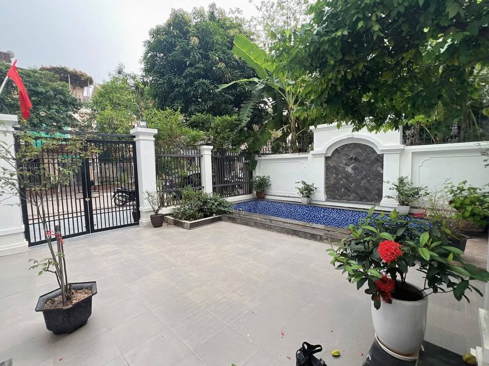 Biệt thự Tân Tây Đô 204m² giá 20 tỷ - Sổ đỏ chính chủ, giao dịch ngay!