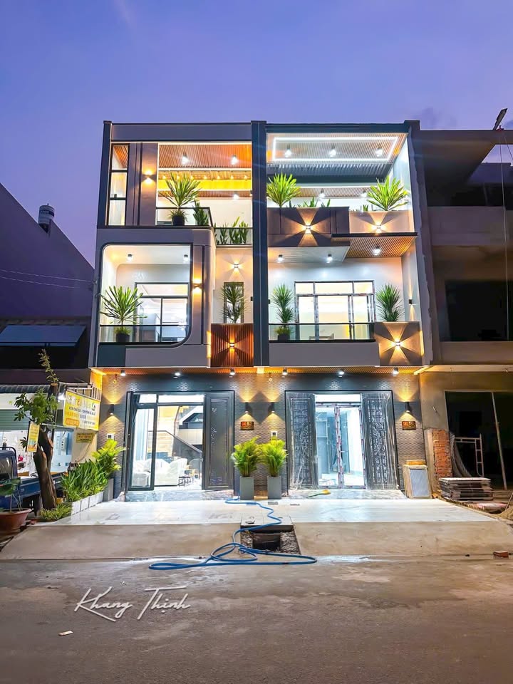 Townhouse KDC Hồng Loan Cần Thơ 80m² giá 6.35 tỷ - Sẵn sàng vào ở ngay!