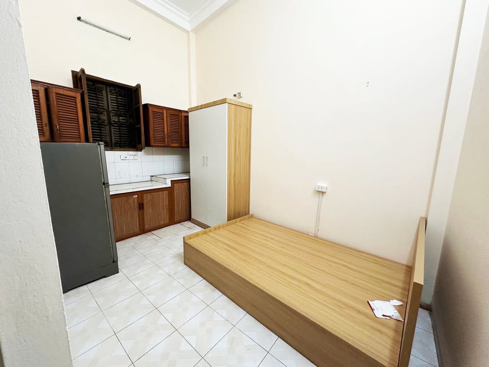 Phòng trọ Giáp Bát 25m² giá 2.8 triệu - Full nội thất, vào ở ngay!
