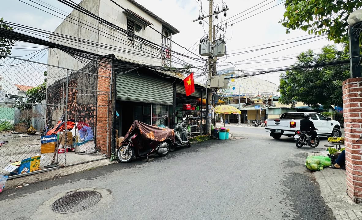 Đất mặt tiền kinh doanh Dĩ An 67m² giá 4.45 tỷ - Kinh doanh sinh lời ngay!