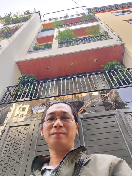 Nhà phố 5 tầng Tân Chánh Hiệp 61m² giá chỉ 7.5 tỷ - Thiết kế hiện đại, ô tô ngủ trong nhà!