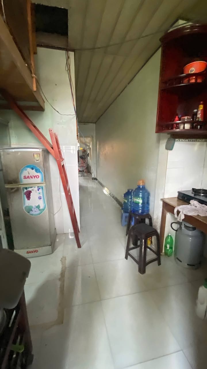 Nhà phố 2 phòng ngủ tại hẻm Chèo Bẻo Phong, Vĩnh Long 76m² - Giá chỉ 700 triệu!