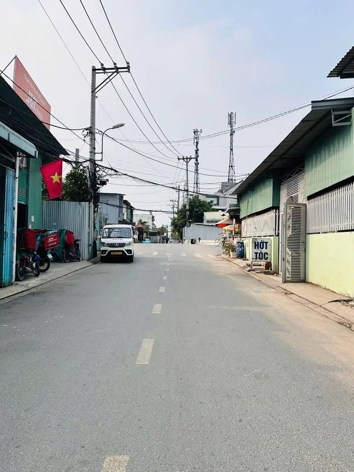 Đất thổ cư mặt tiền Thạnh Lộc 14, Quận 12, 108m² - Giá chỉ 5.5 tỷ, đầu tư sinh lời!