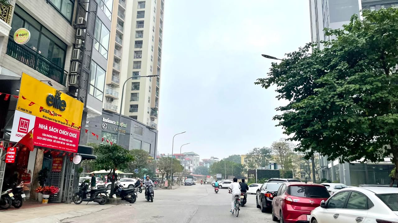 Đất Bồ Đề Long Biên 55m² giá 1 tỷ - Sổ đỏ chính chủ, vuông vắn đẹp!