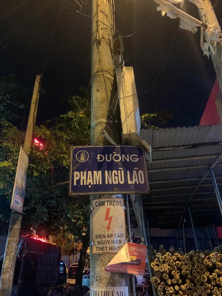 Nhà mặt tiền Trần Hưng Đạo, Nam Định 105m² giá 9 tỷ - Vị trí kinh doanh đắc địa!