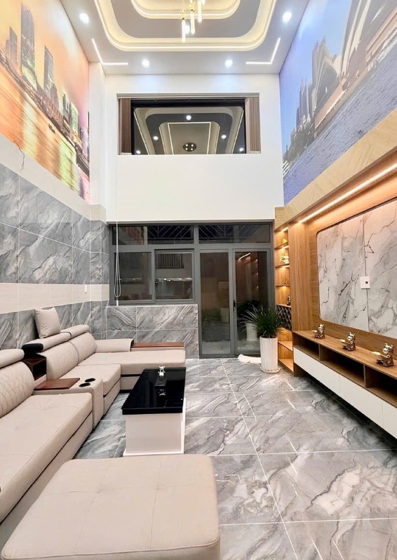 Nhà đẹp 3 tầng Phường Tam Bình 54m² giá 4.99 tỷ - Hẻm xe hơi, gần chợ và trường học!