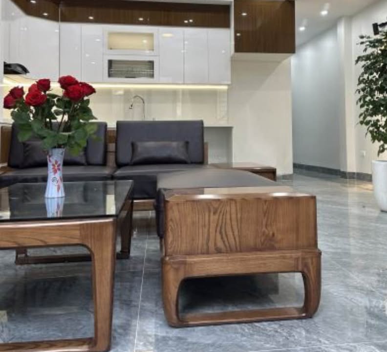 Nhà 2 tầng đường Phan Châu Trinh, Hải Châu 50m² giá 3.3 tỷ - Tiện ích đầy đủ ngay trung tâm!