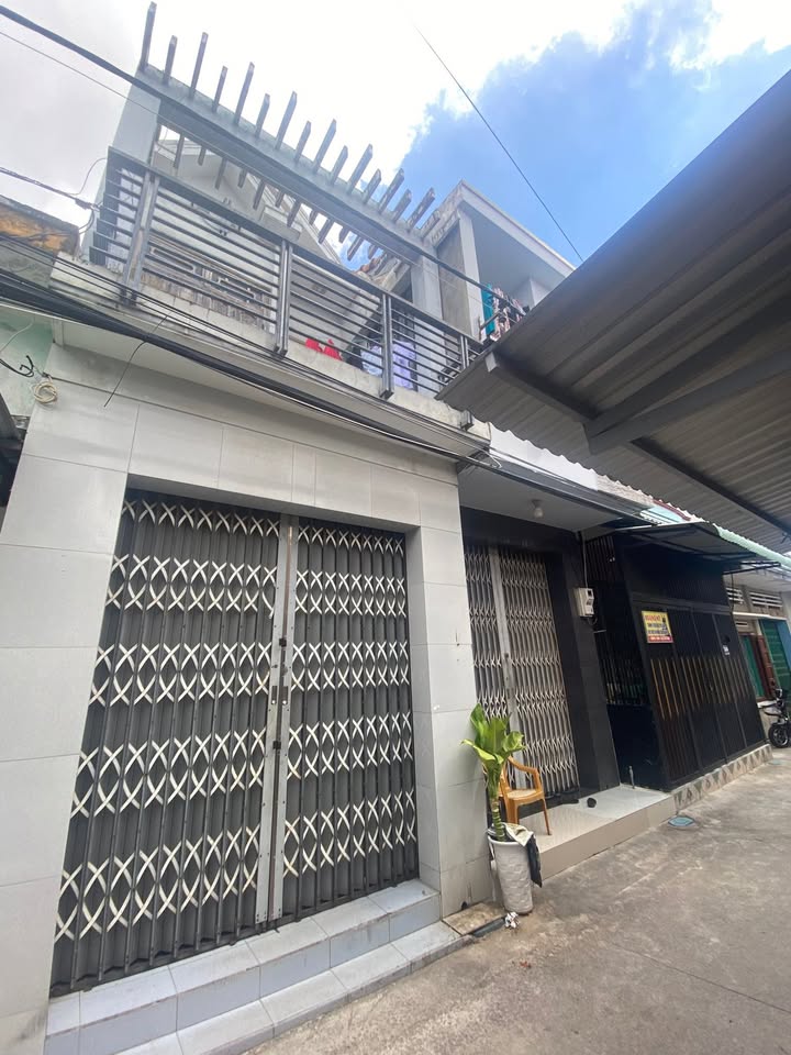 Nhà riêng đường Nguyễn Tất Thành 45m² giá 1.7 tỷ - Sổ hồng chính chủ, gần bến xe