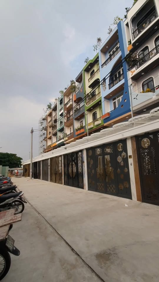 Nhà phố Hương Lộ 2, Quận Bình Tân 76m² giá 7.6 tỷ - Sẵn sàng vào ở ngay!