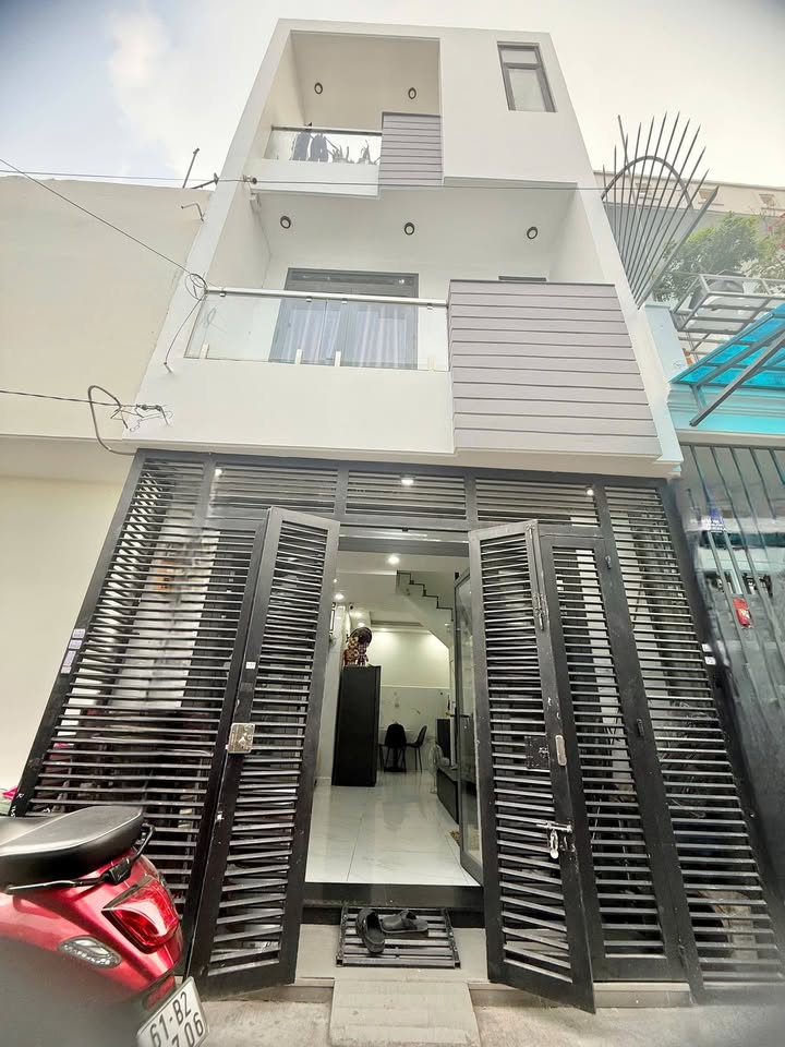 Nhà đẹp Lê Văn Quới, Bình Tân 35m² giá 4.3 tỷ - An ninh, thoải mái sống!