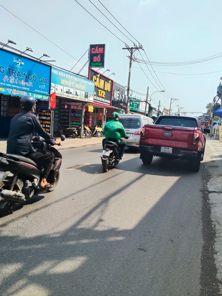 Mặt tiền kinh doanh Nguyễn Thị Tú, Bình Tân 175m² giá 14.09 tỷ - Đầu tư sinh lời ngay!