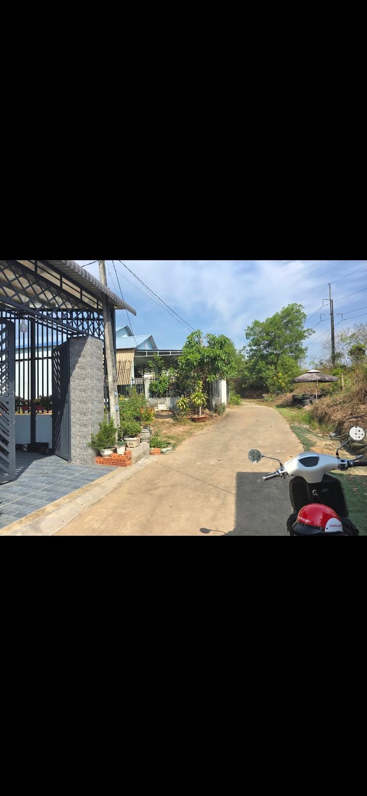 Đất nền Tân Phú, Đồng Xoài 136m² giá chỉ 850 triệu - Cơ hội đầu tư hấp dẫn!