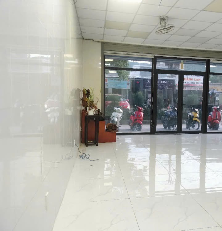 FrontHouse Đường Phạm Như Xương 60m² giá 2 tỷ - Vừa ở vừa kinh doanh lý tưởng!