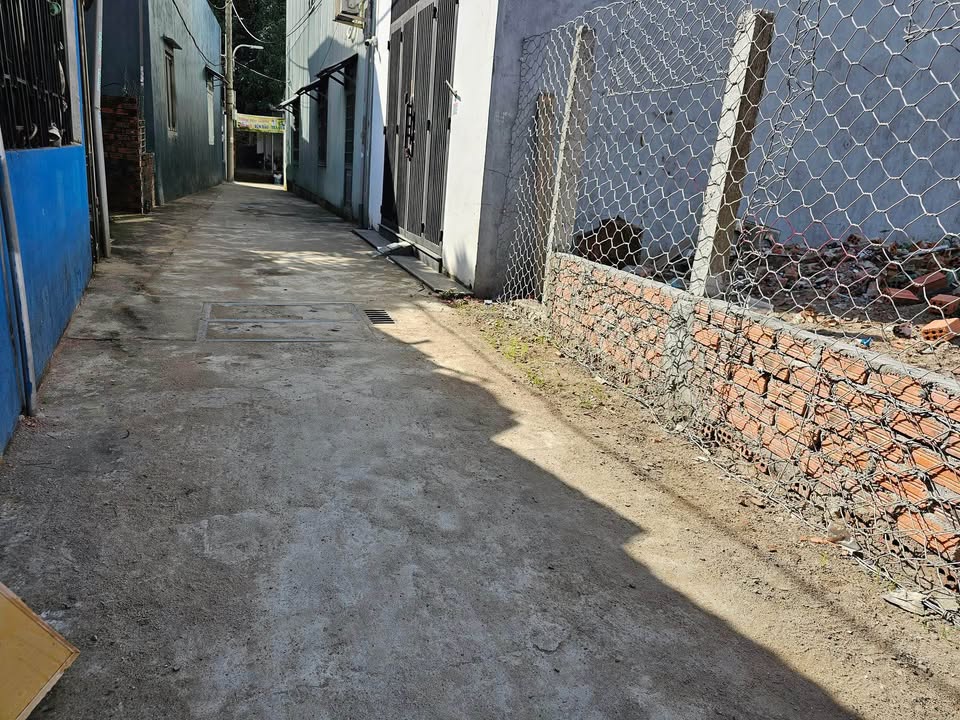 Đất sổ hồng 122m² Nguyễn Văn Cừ, Đà Nẵng giá 1.79 tỷ - Gần chợ và trường học!