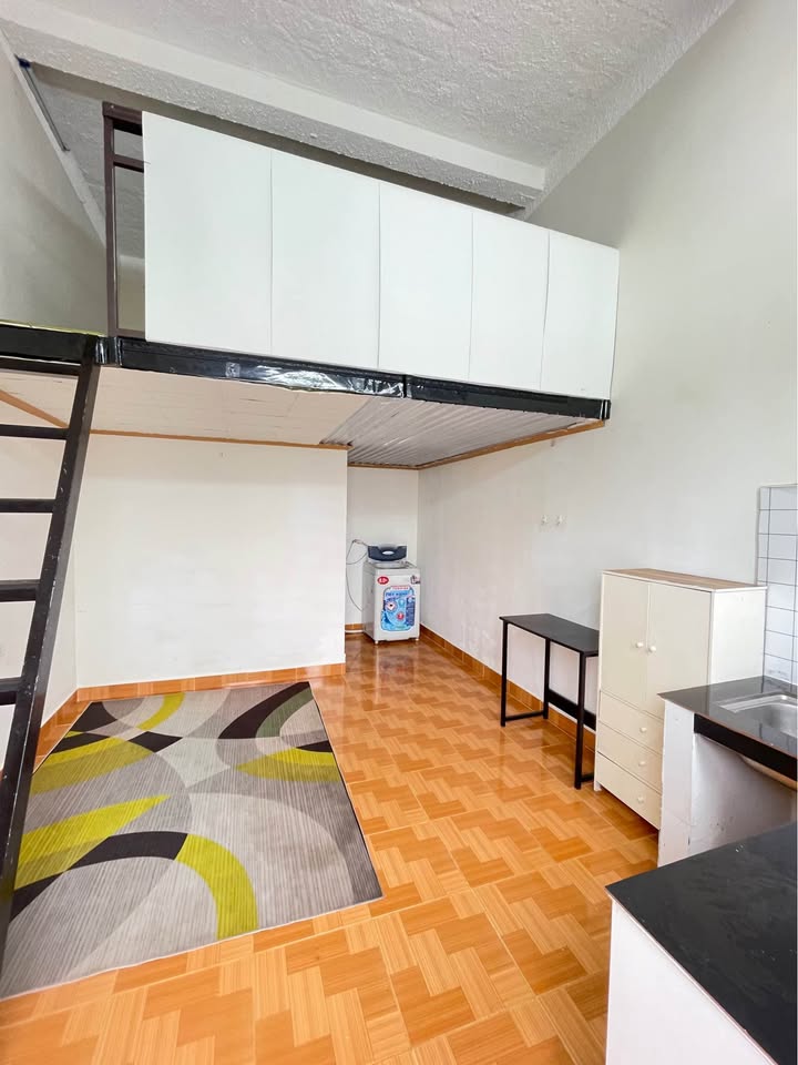 Phòng cho thuê Đường Mẫu Tâm Đà Lạt 135m² giá 3.5 triệu - Không gian thoáng đãng!