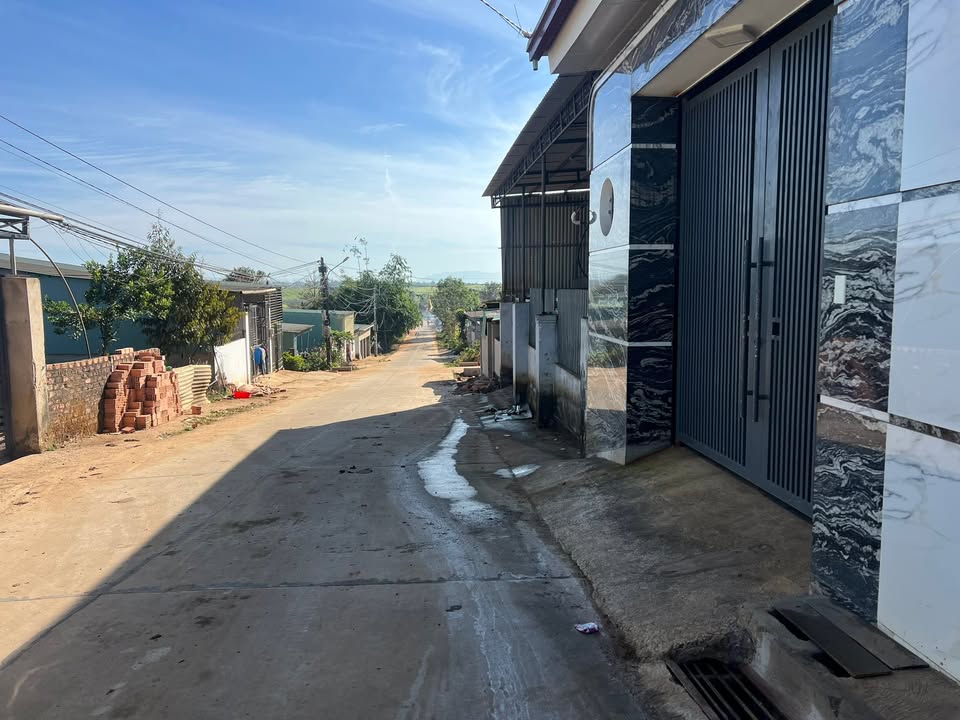 Đất nền Bùi Dự, Pleiku 234m² giá 1.8 tỷ - Cơ hội đầu tư hiếm có!