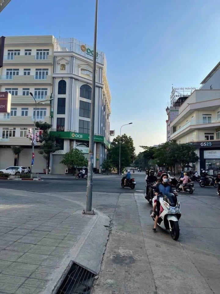 2 lô đất Đường Số 9 Dĩ An 266m² - Đường to ô tô