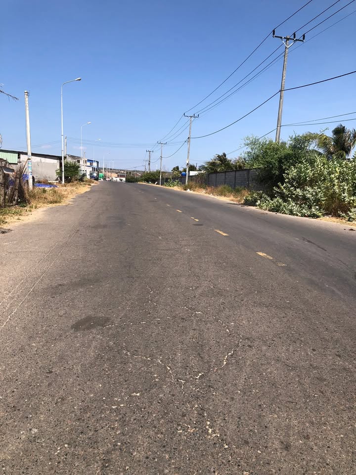 Đất biển Mũi Né, Bình Thuận, 305m² - Cơ hội đầu tư tuyệt vời!