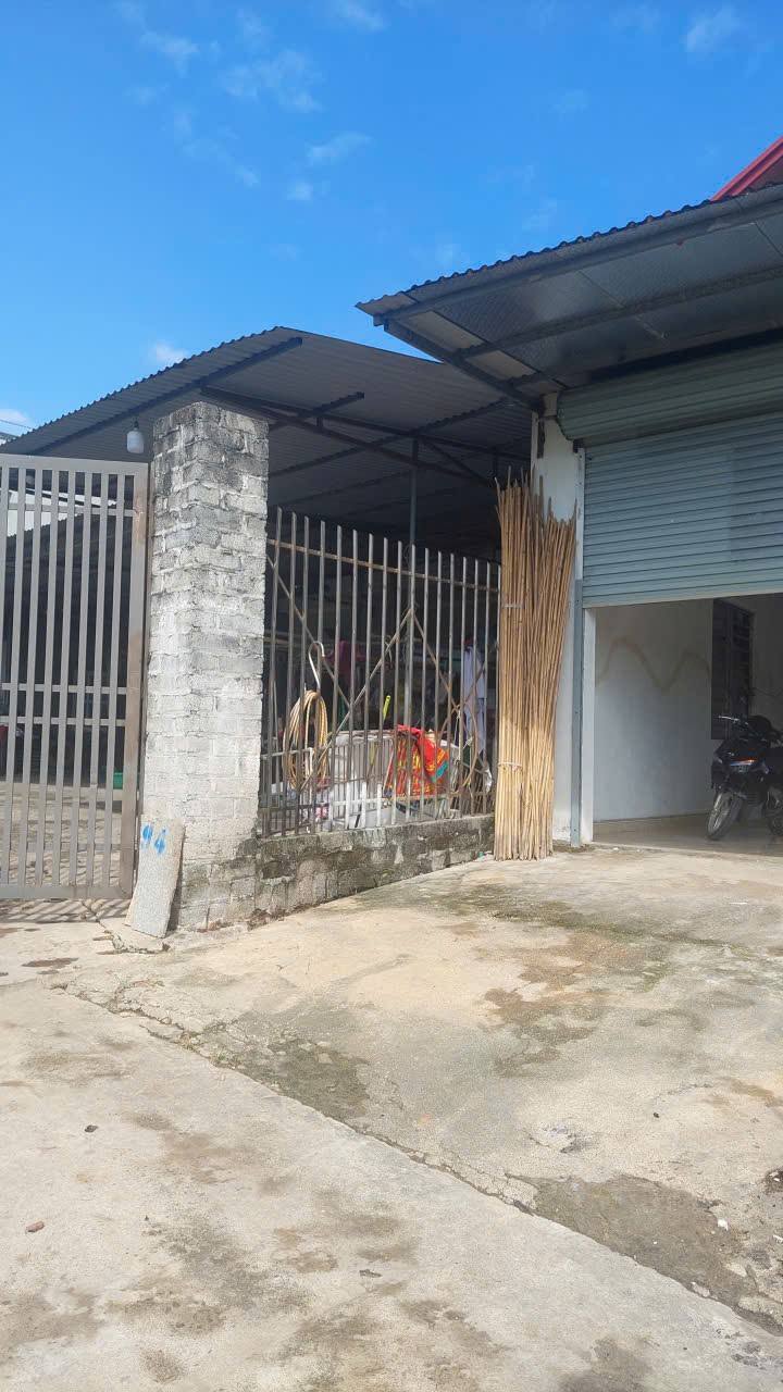 Nhà bán phường Đồng Bẩm, Thái Nguyên 121m² - Ô tô đỗ cửa, giá chỉ 1.5 tỷ!