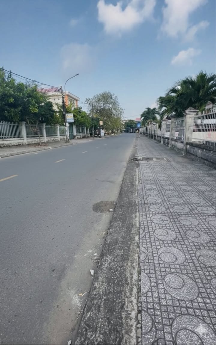 Đất mặt tiền đường Lý Thường Kiệt, Rạch Giá 225m² giá 2.68 tỷ - Đầu tư sinh lời