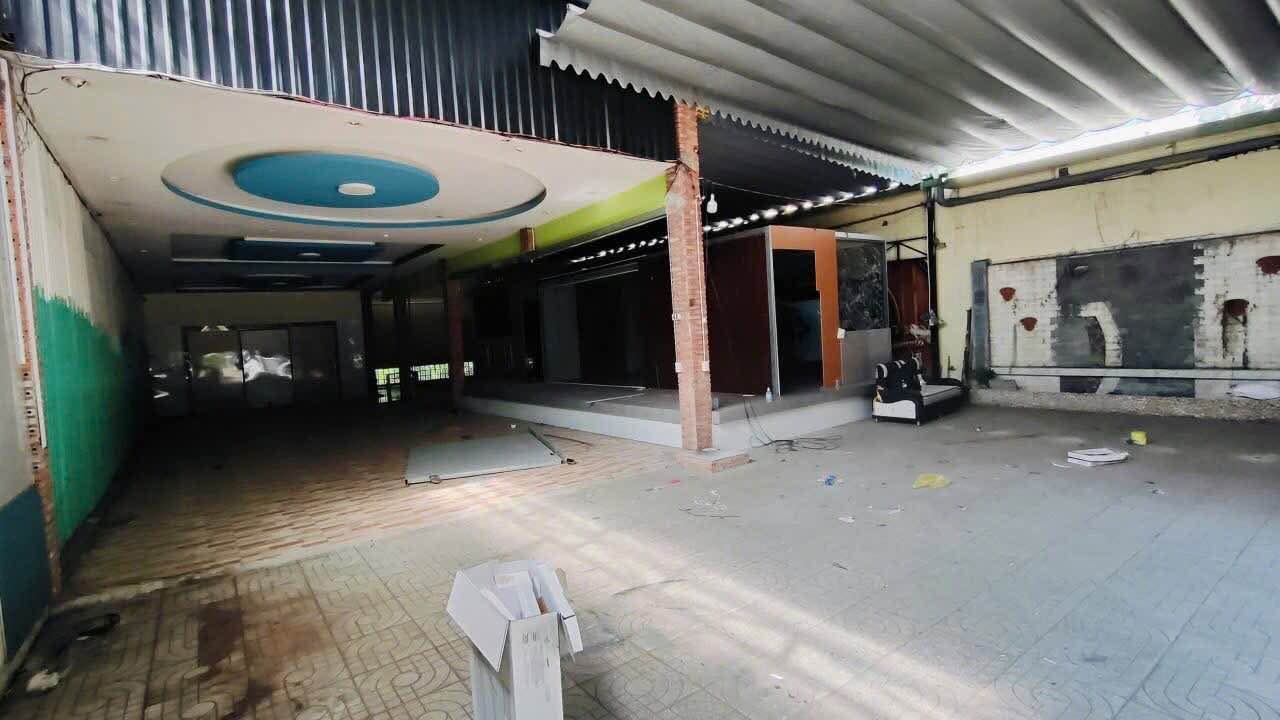 Cho thuê mặt bằng 360m² tại Chánh Nghĩa, TDM - Không gian thông suốt tiện lợi!