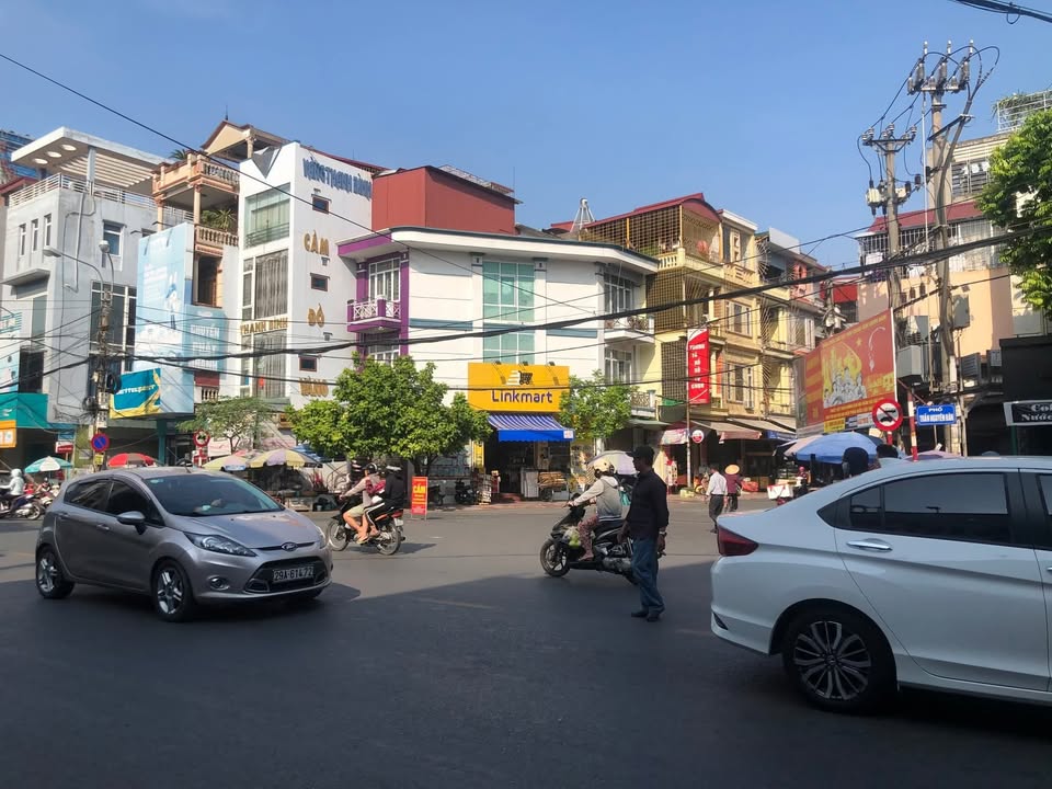 Nhà mặt tiền Trần Nguyên Hãn, 80m² giá 45 triệu - Vị trí đắc địa cho kinh doanh!