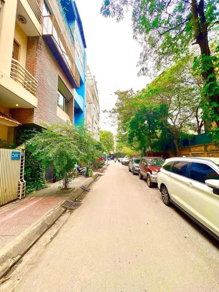 FrontHouse Phường Xuân Đỉnh 51m² giá 19 tỷ - Vị trí đắc địa, ô tô tránh nhau!