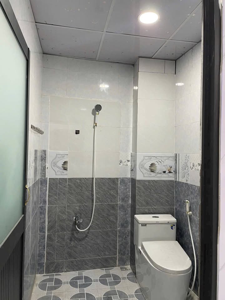 Nhà Tân Tạo Bình Tân 27m² giá 750 triệu - Gần cầu vượt Bà Hôm!