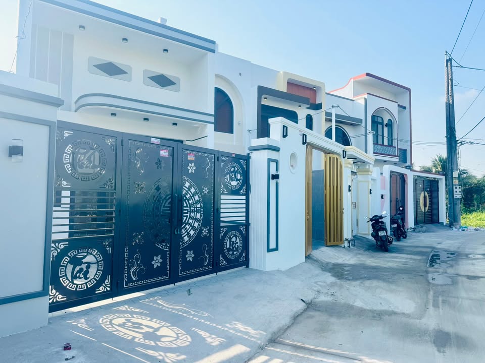 Nhà đẹp 1 trệt 1 lửng tại Xã Lộc Ninh, Tây Ninh - Giá chỉ 2.2 tỷ