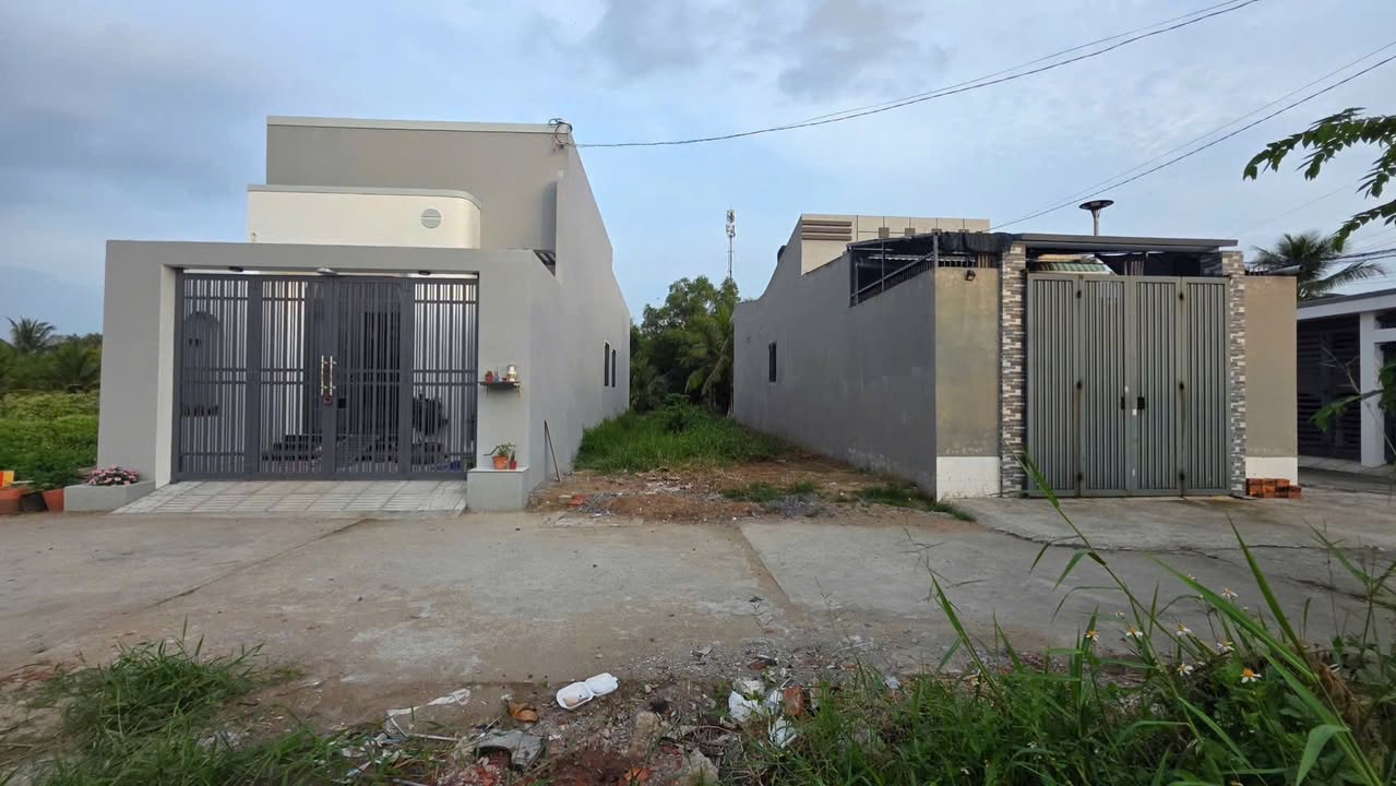 Đất nền thổ cư 103m² tại Phú Hưng, Bến Tre - Giá chỉ 820 triệu!